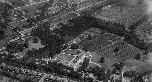 Fig. 5 - The Royal Hospital, 1923, illustrating the beginning of construction to Sutherland Grove, visible at upper right